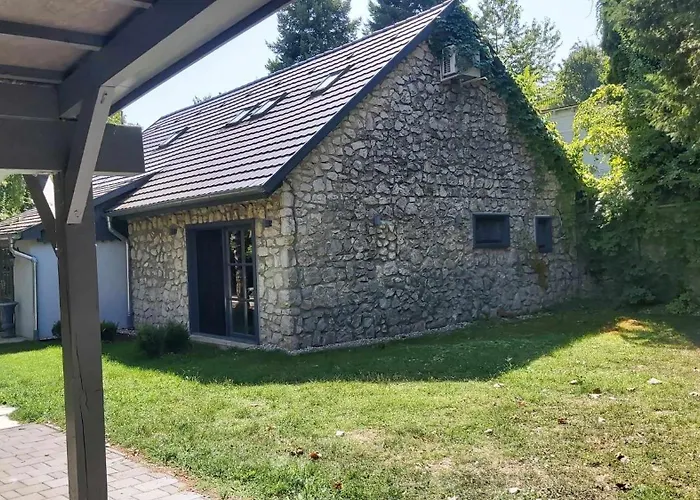 Villa Szigliget Semesterbostad *